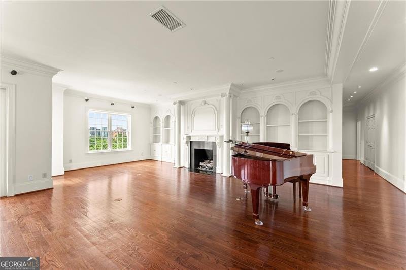 3657 Peachtree Road Atlanta - 7