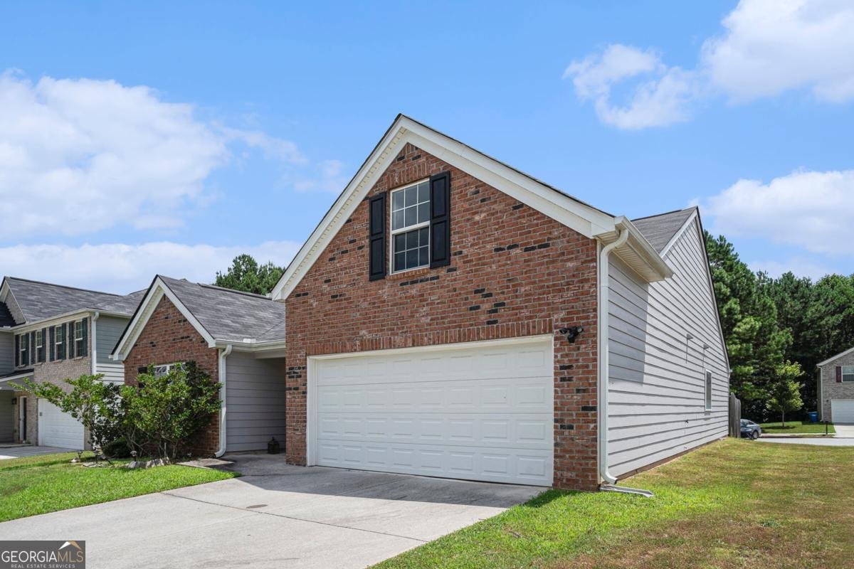 6908 Estepona Street Atlanta - 2