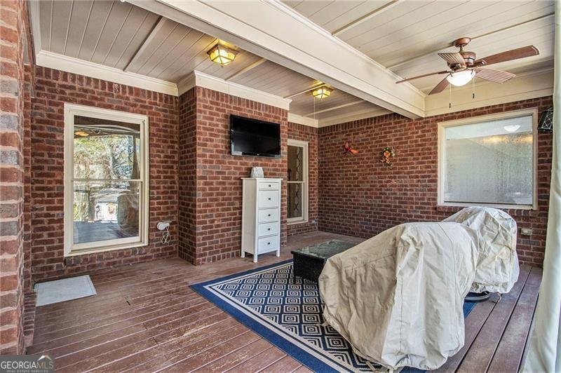 629 Wellington Drive Winder - 22