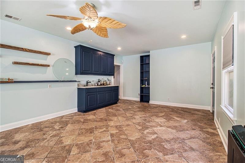 629 Wellington Drive Winder - 37