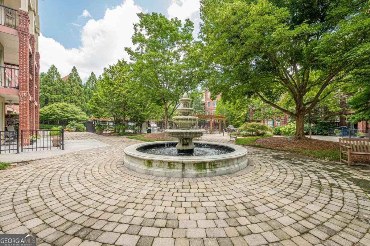 1735 PEACHTREE Street Atlanta - 18