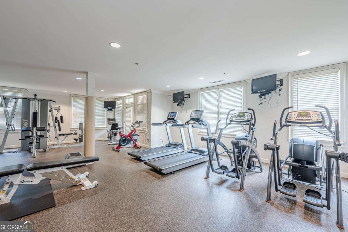 1735 PEACHTREE Street Atlanta - 19