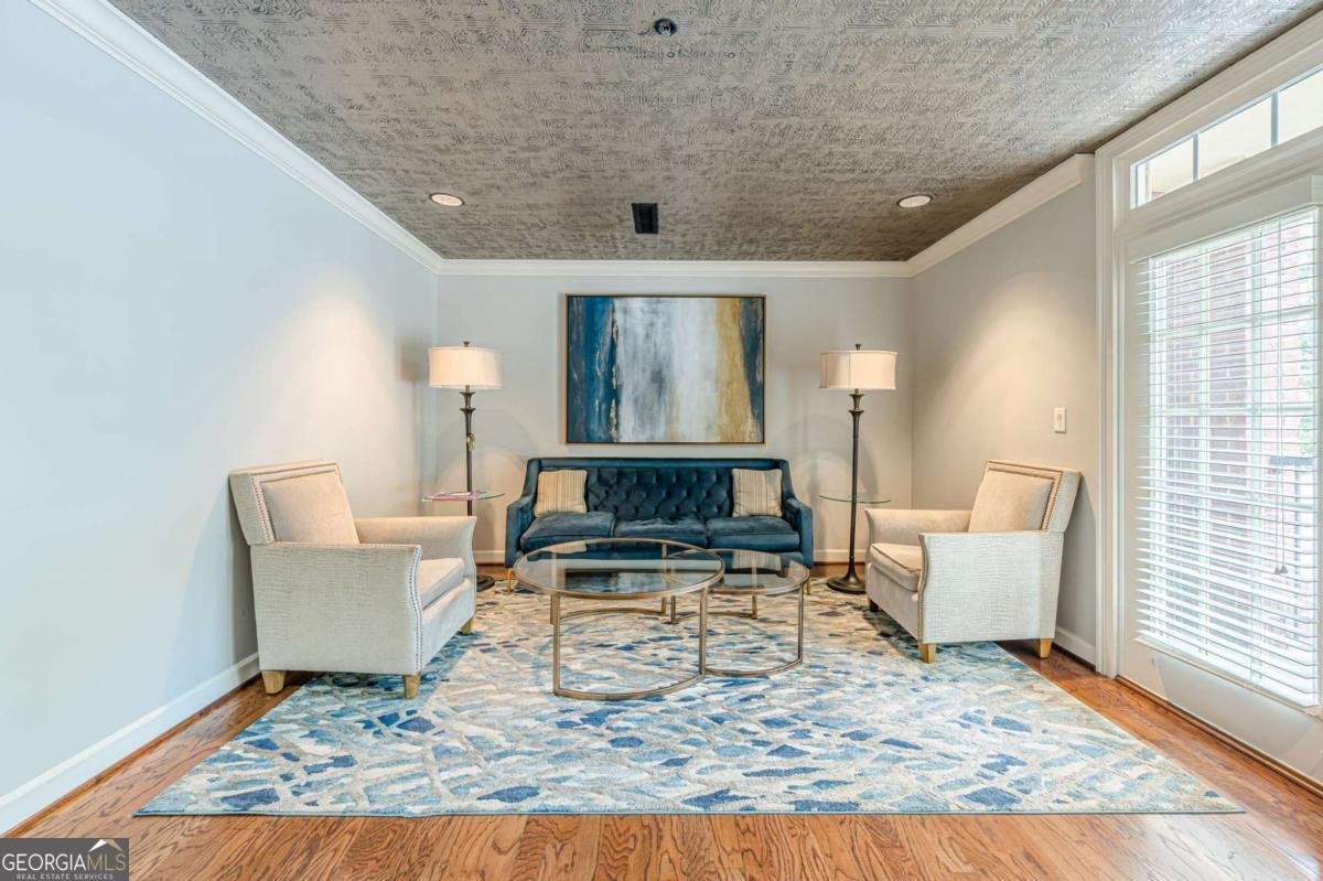 1735 PEACHTREE Street Atlanta - 22