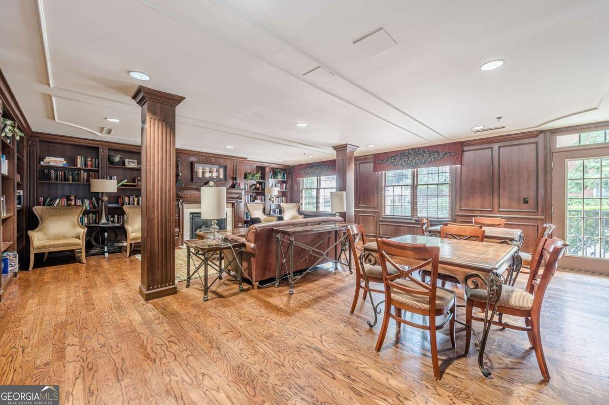 1735 PEACHTREE Street Atlanta - 24