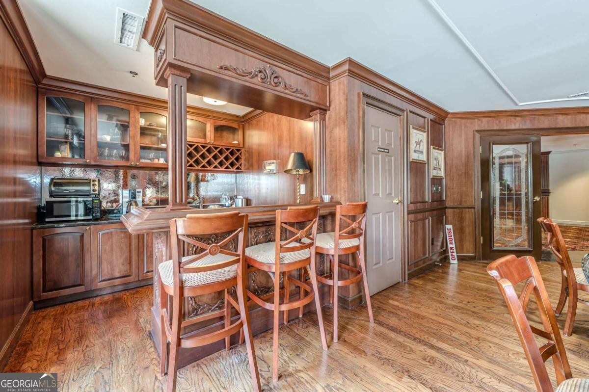 1735 PEACHTREE Street Atlanta - 26