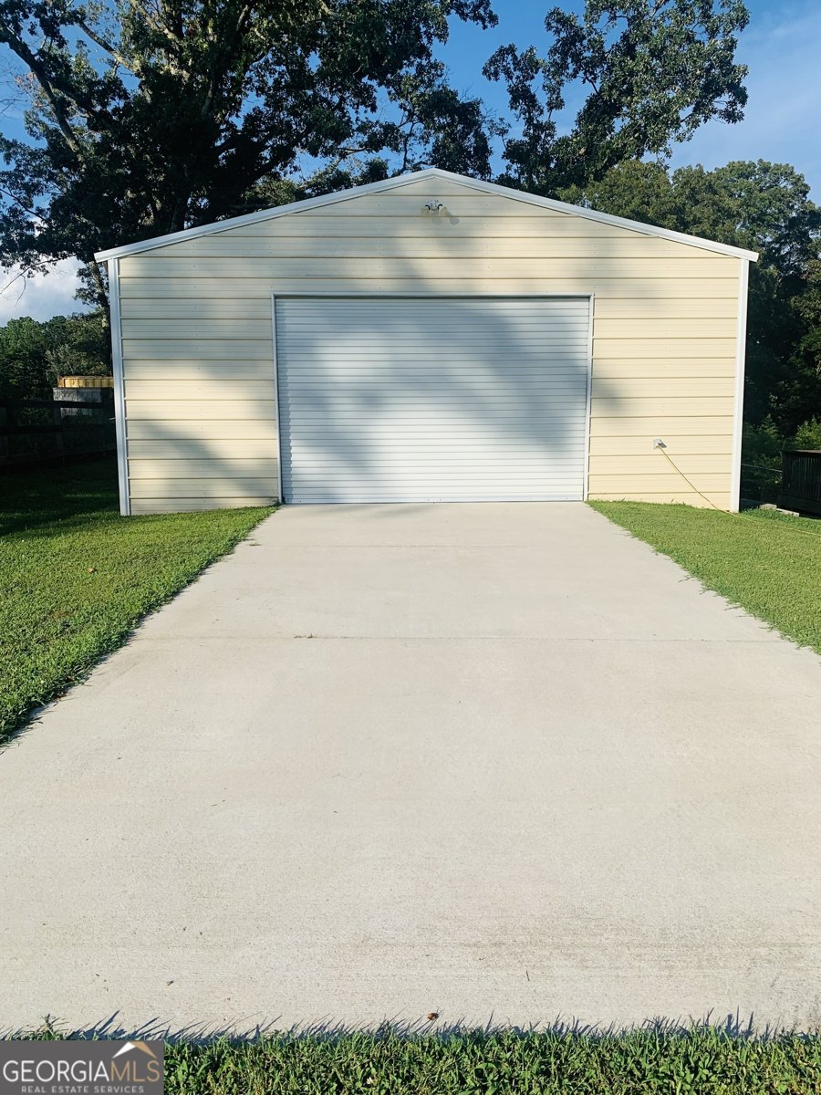 15 COBBLESTONE Court Douglasville - 36