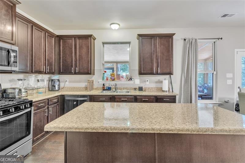 1397 BALVAIRD Drive Lawrenceville - 13