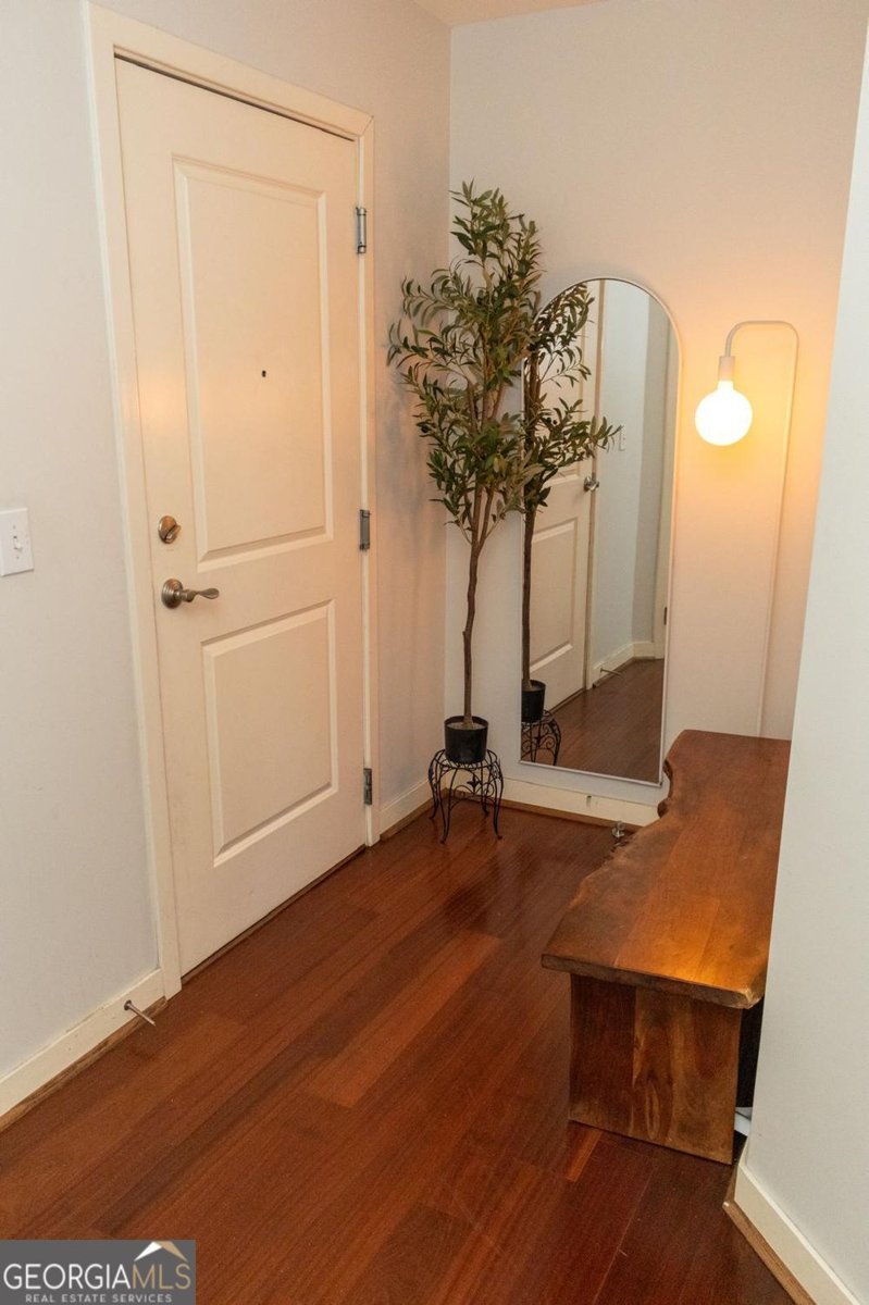 565 Peachtree Street Northeast Street Atlanta - 12