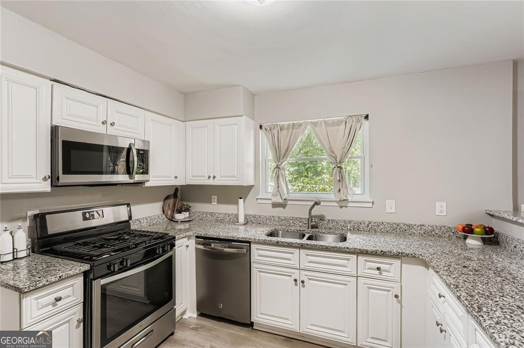 1120 Chapman Circle Stone Mountain - 10