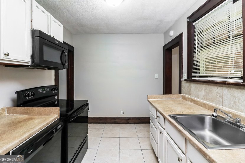 984 Woodbourne Drive Atlanta - 13