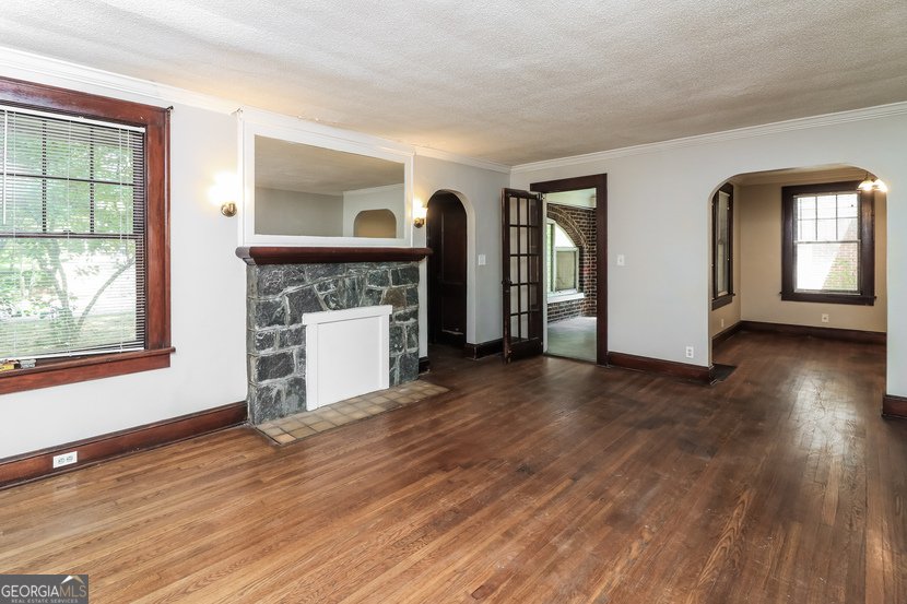 984 Woodbourne Drive Atlanta - 9