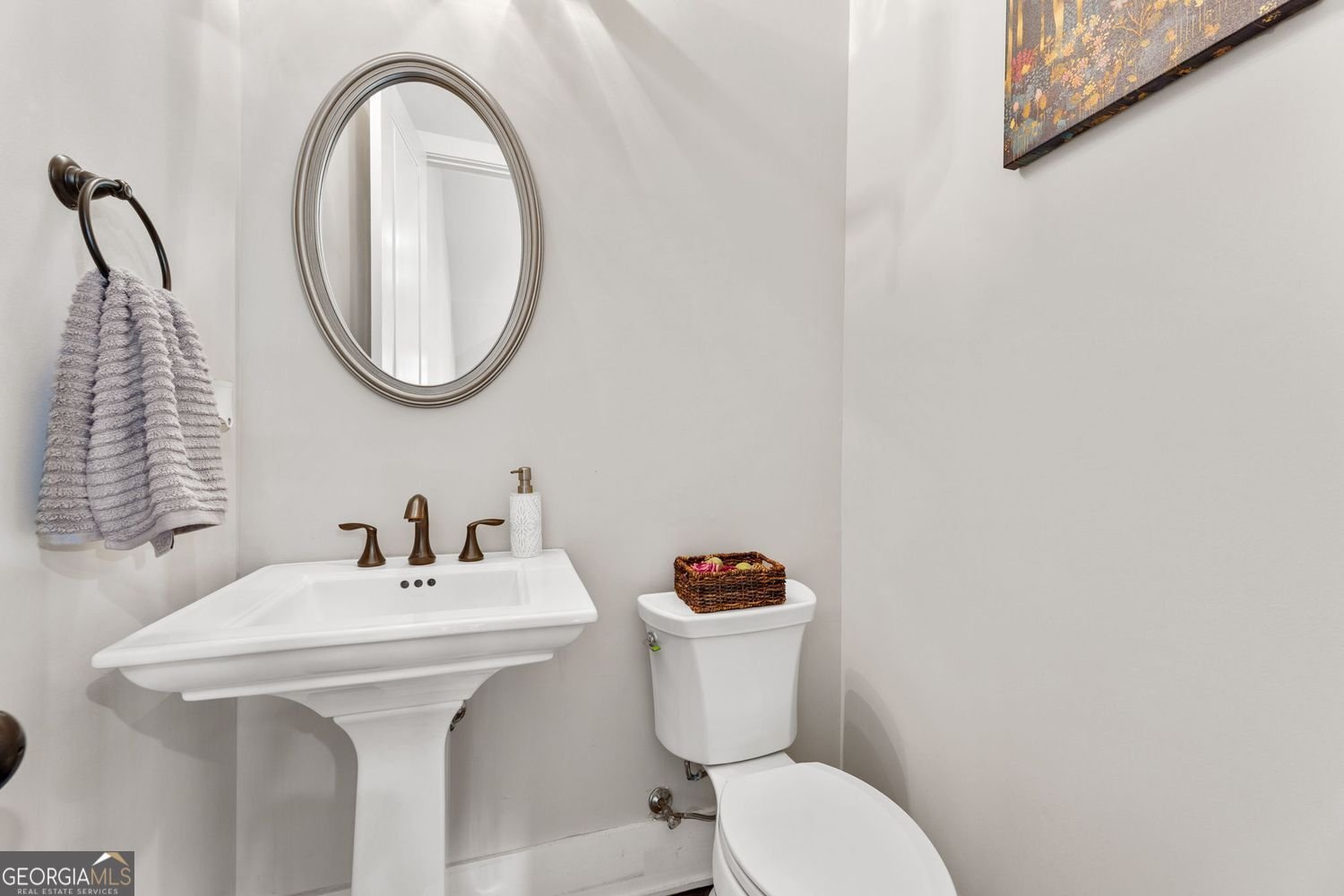 305 Alderwood Lane Lane Sandy Springs - 10