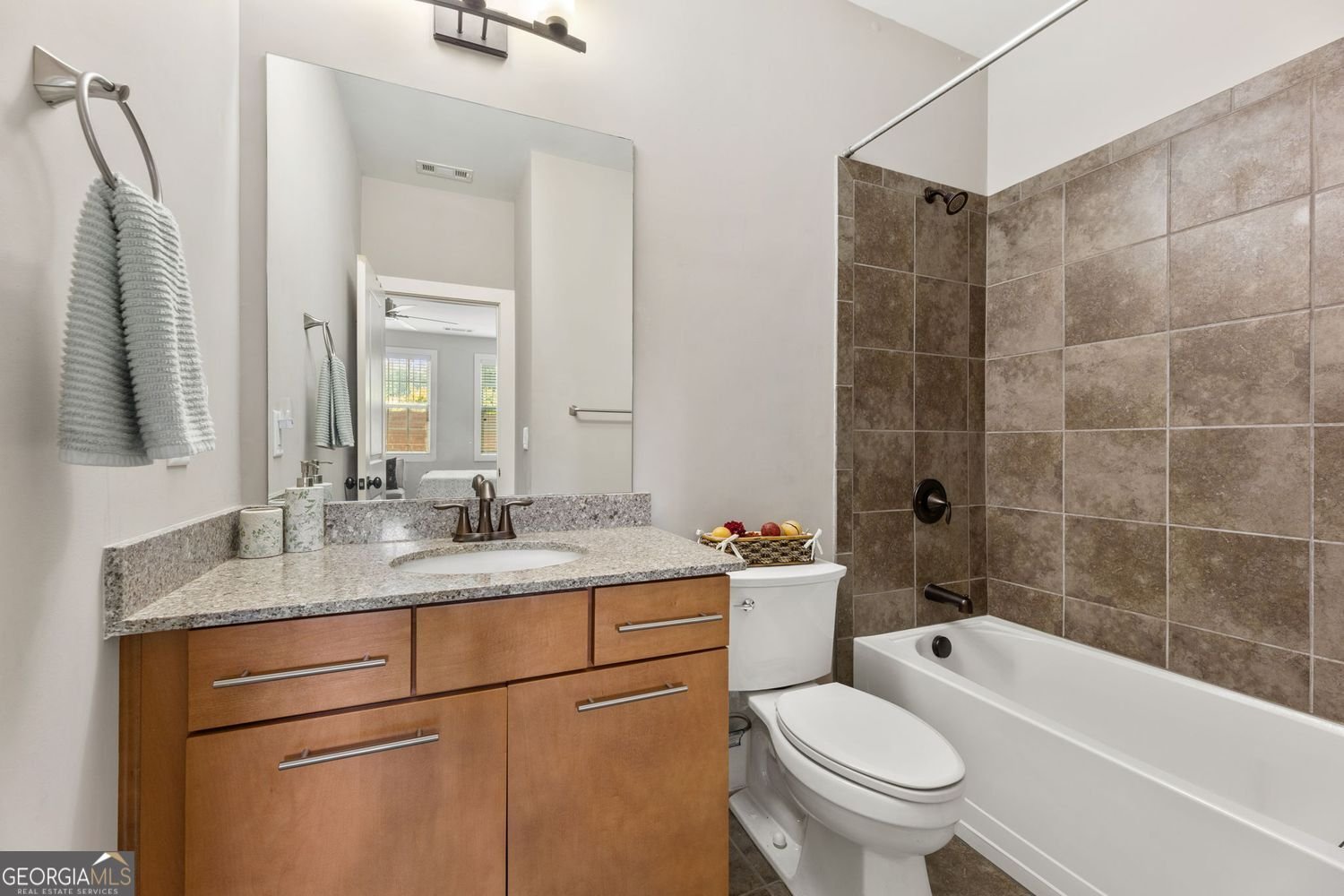 305 Alderwood Lane Lane Sandy Springs - 15
