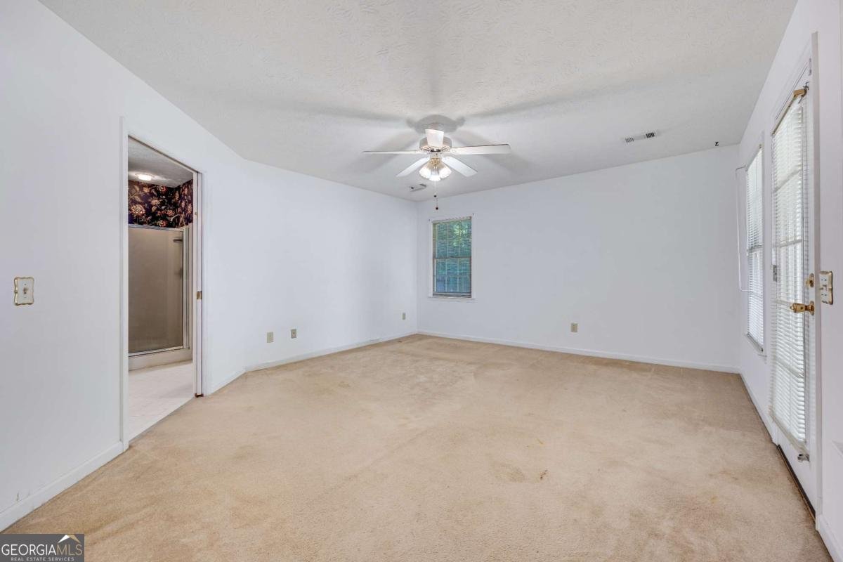 6223 INDEPENDENCE Drive Columbus - 27