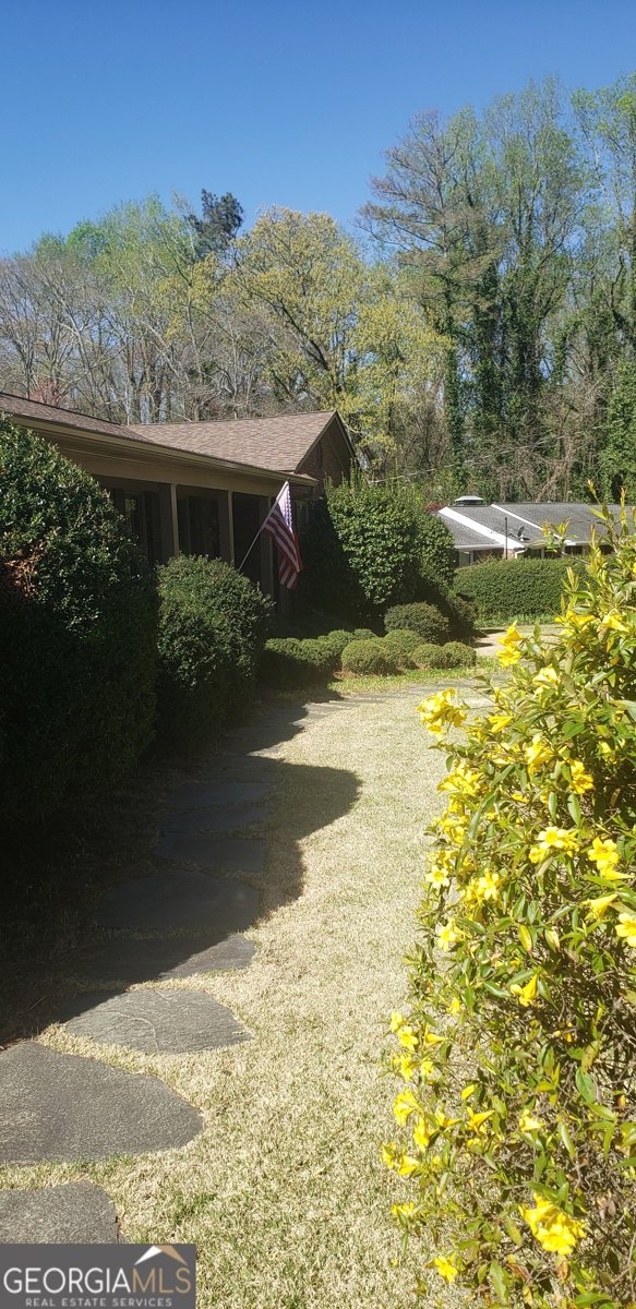 2827 Beverly Hills Drive Marietta - 1