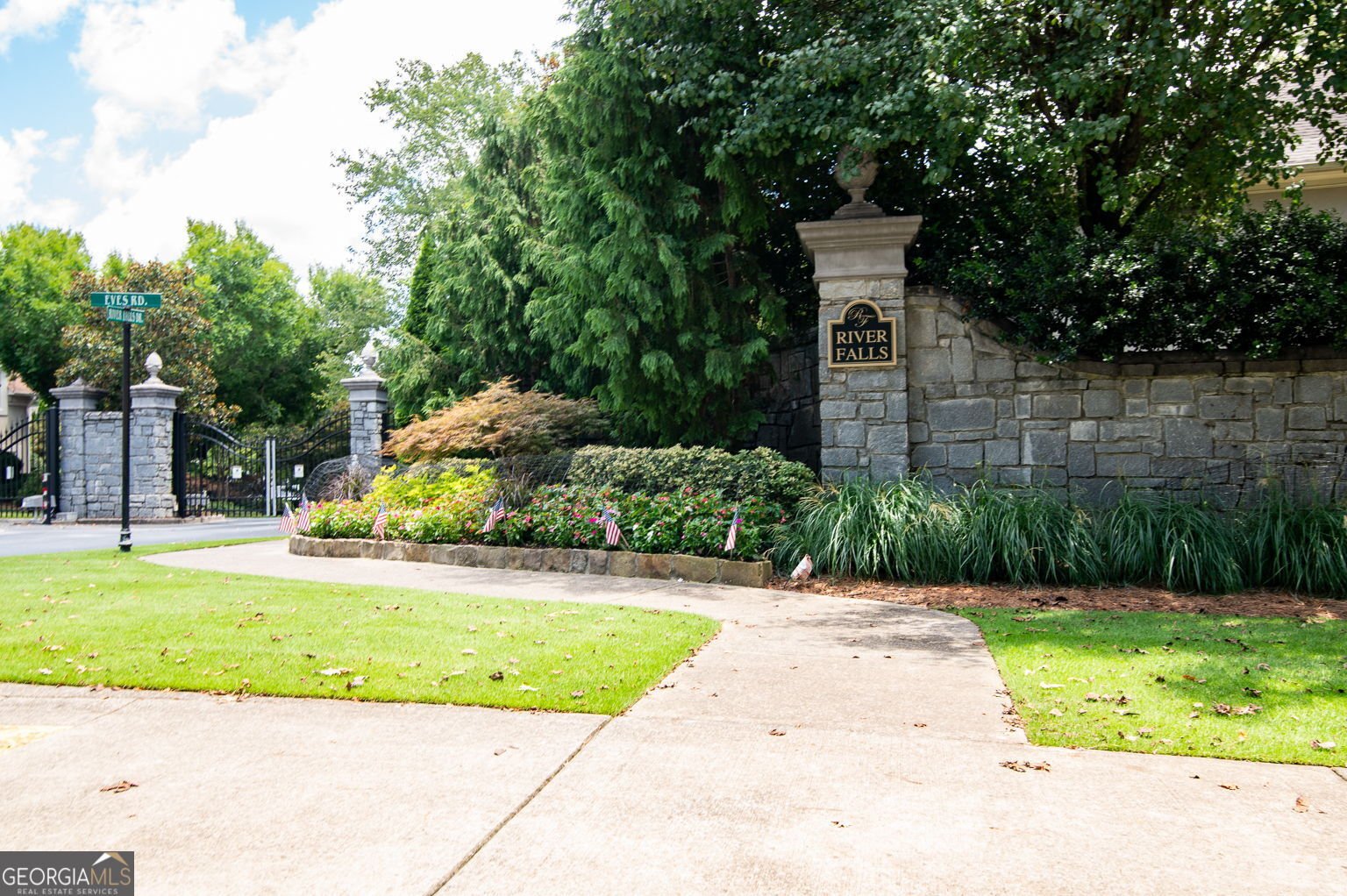 735 Falling Rocks Court Roswell - 72