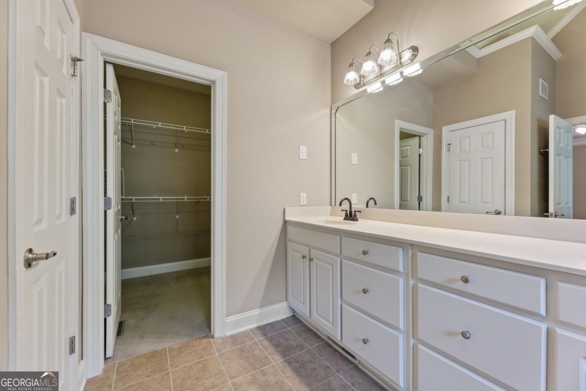 711 Wilhaven Court Loganville - 27