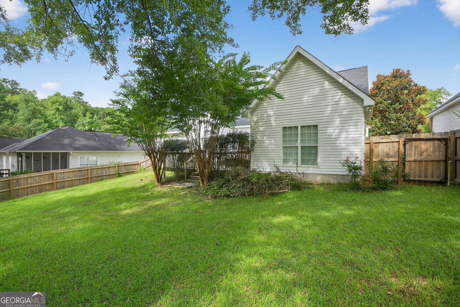 504 Sugarloaf Drive Macon - 43