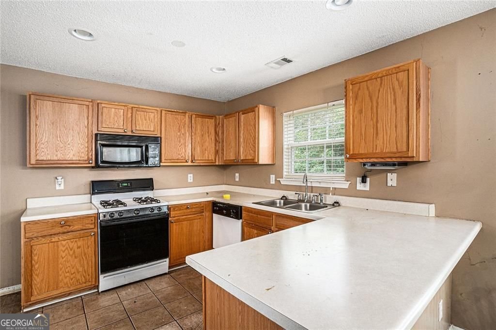 3503 Devon Chase Road Atlanta - 2