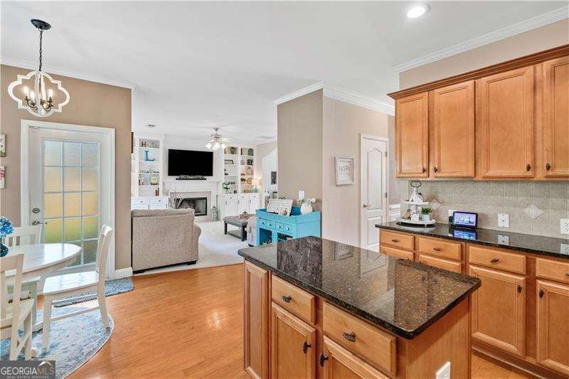 355 Thorn Creek Way Dallas - 14
