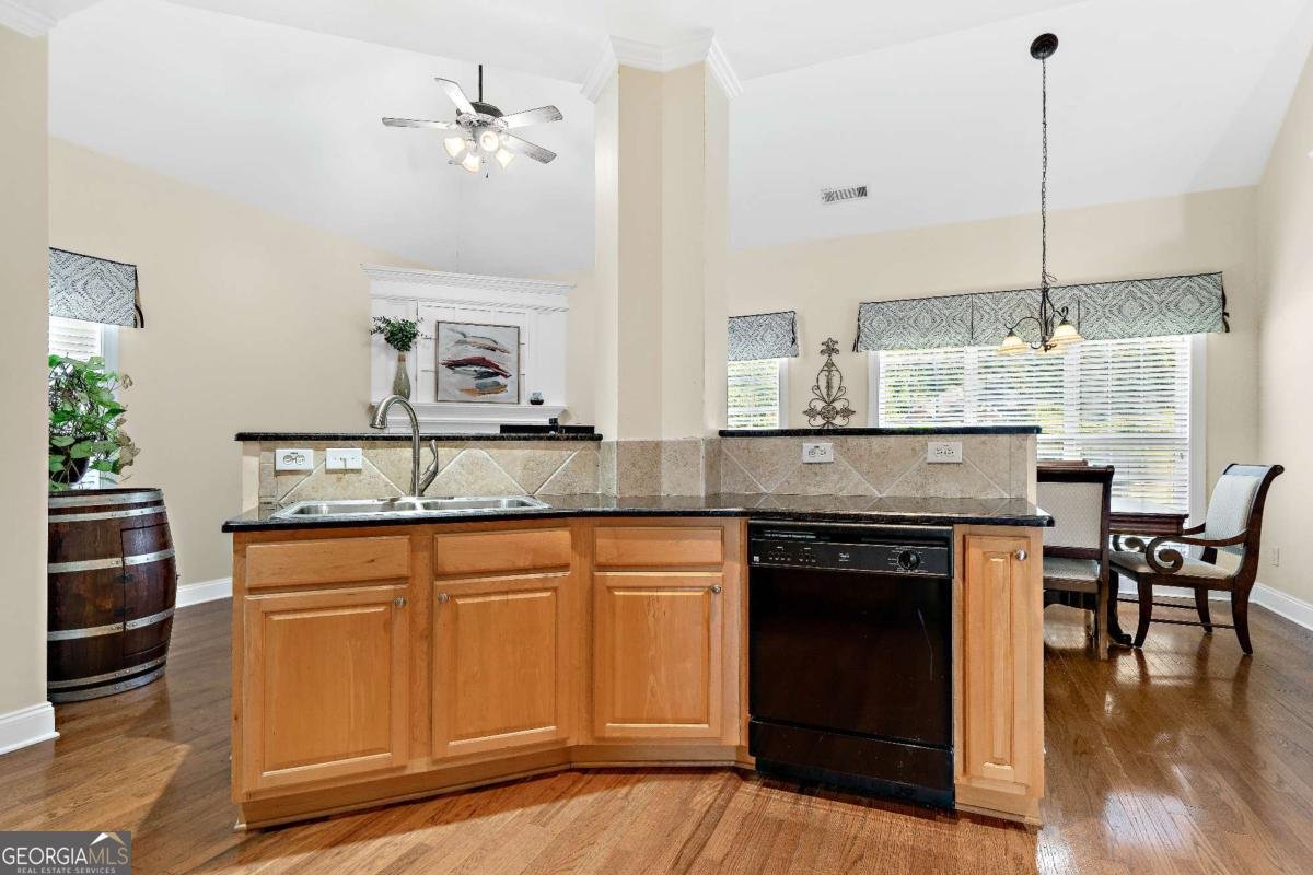 2900 Sutton Place Conyers - 10