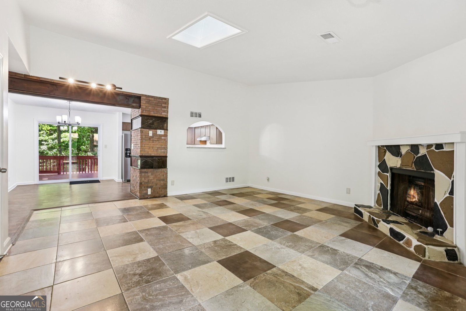 592 Pebble Creek Drive Norcross - 3