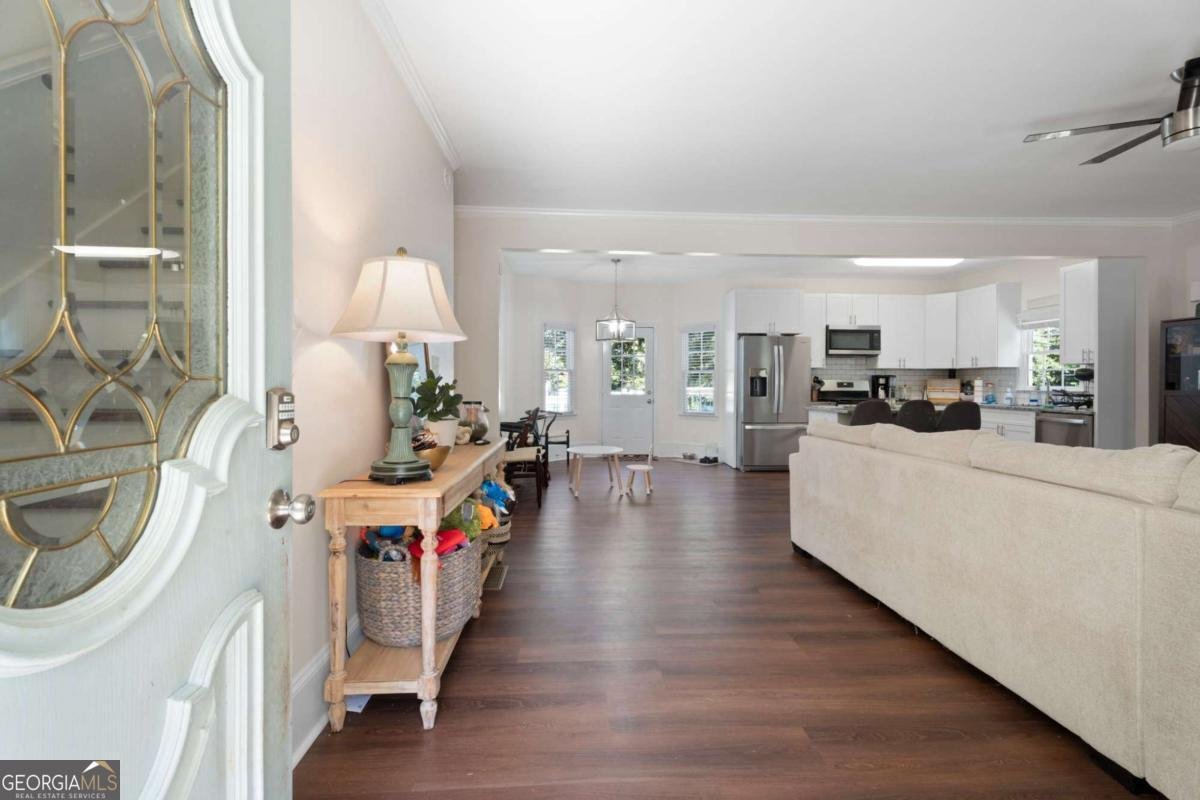 68 Summer Glen Court Dallas - 9
