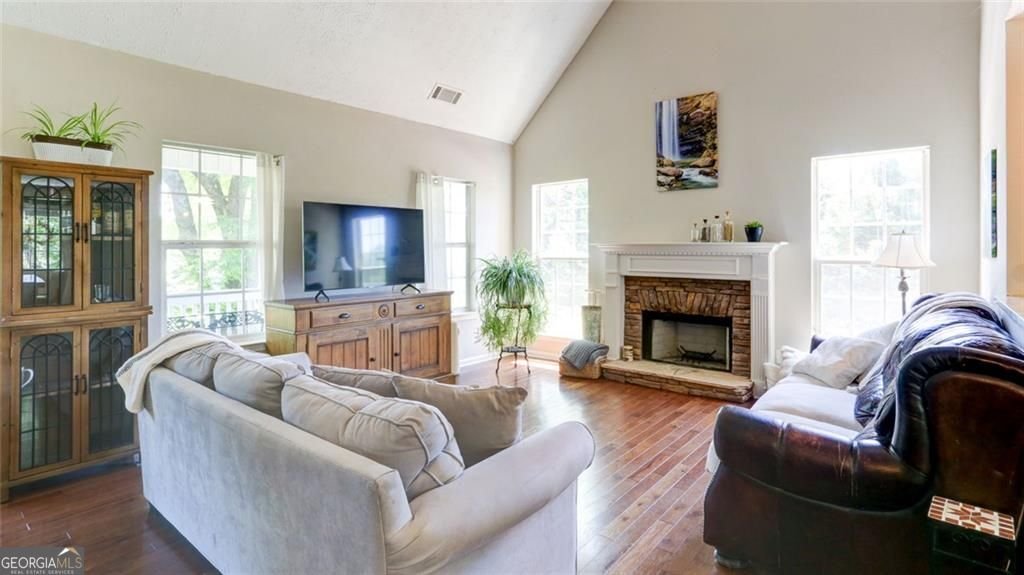 8635 Camberley Way Gainesville - 11
