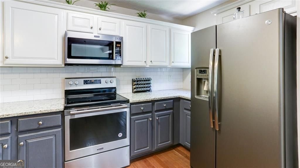 8635 Camberley Way Gainesville - 27