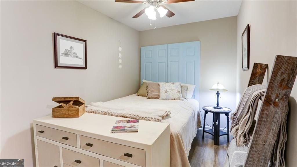 8635 Camberley Way Gainesville - 35