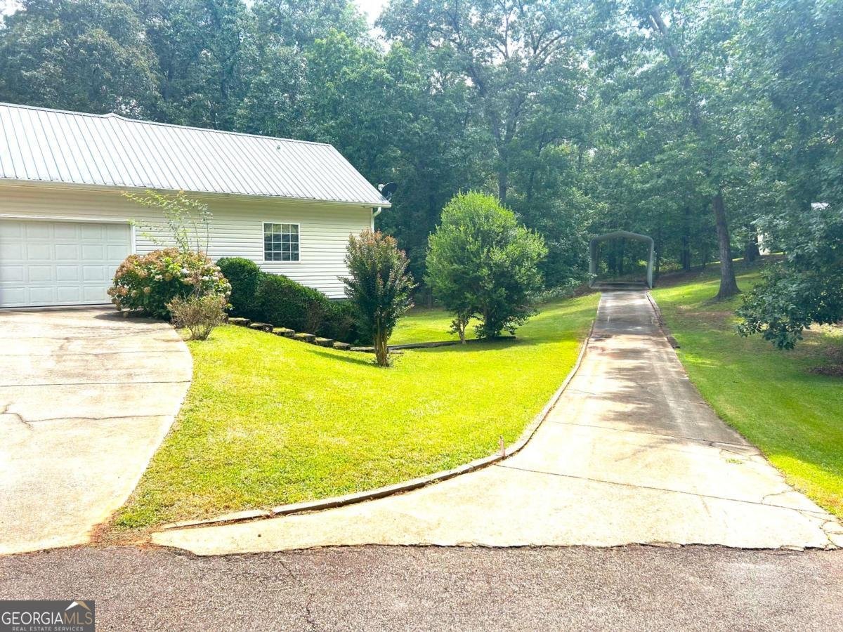 4893 Spanish Oak Road Douglasville - 7