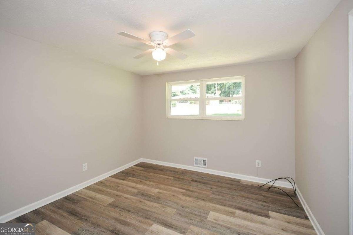5875 Bear Drive Douglasville - 23