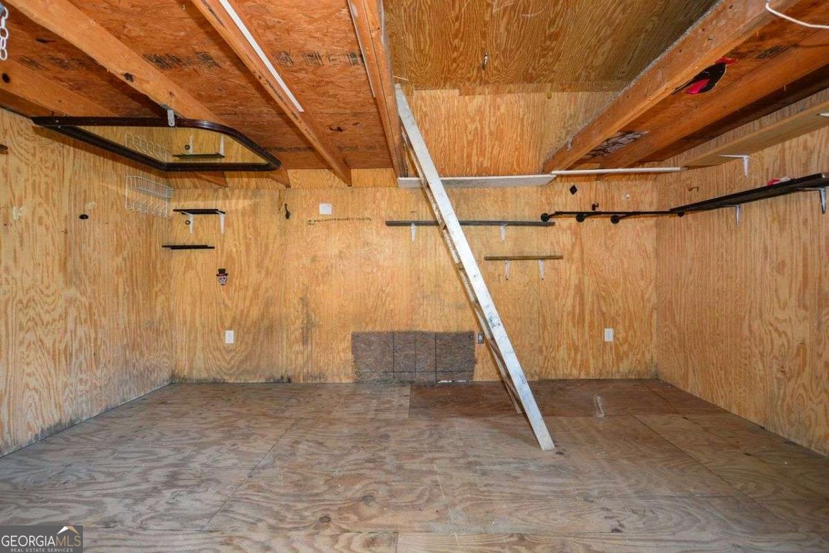 5875 Bear Drive Douglasville - 44