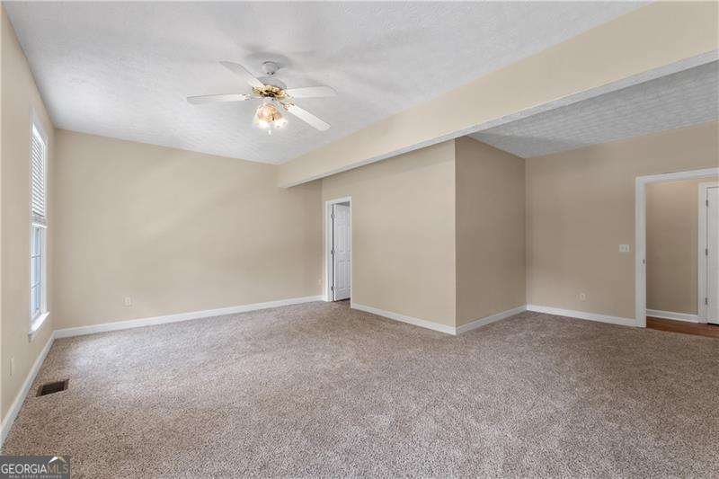 1811 Lake Cove Drive Atlanta - 14