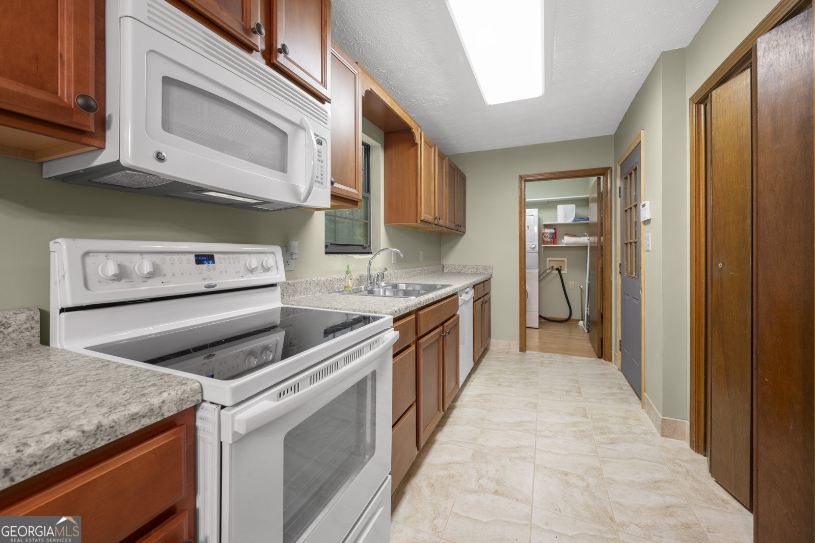1465 Rockbridge Road Stone Mountain - 20