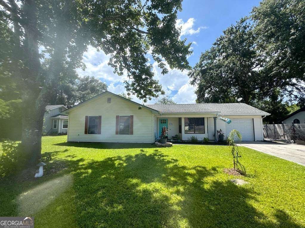 102 Pinedale Drive St. Marys - 1