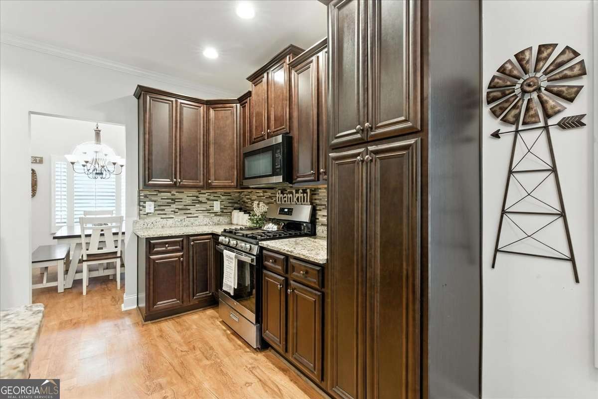 17 Saddle Wood Drive Dallas - 17