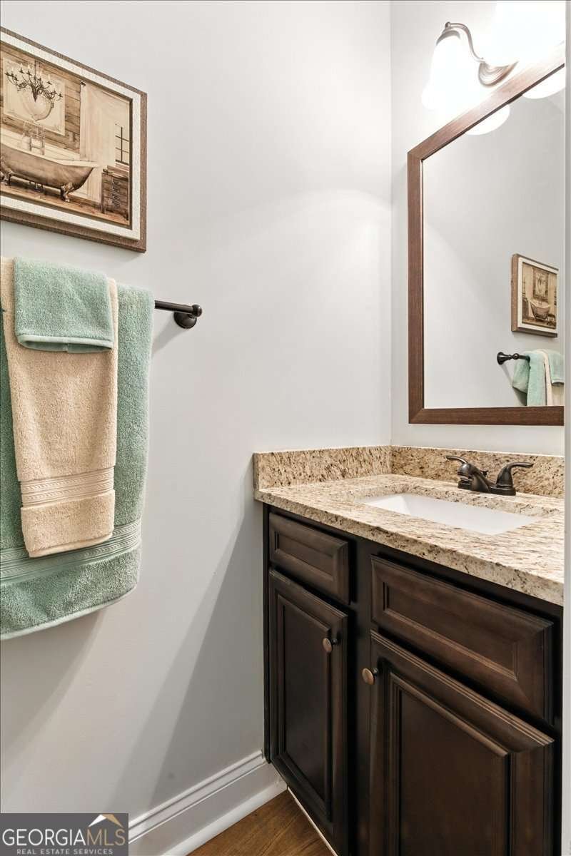 17 Saddle Wood Drive Dallas - 33
