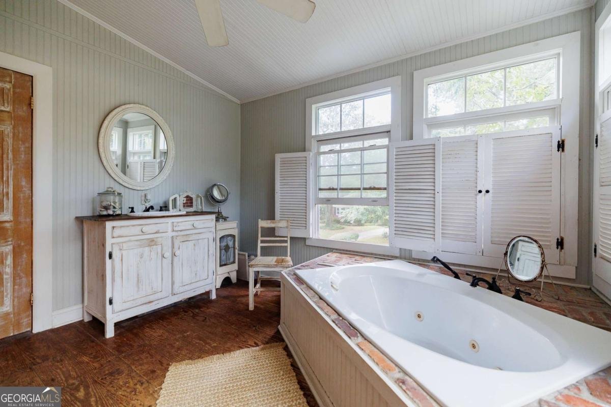 1697 Milledge Avenue Athens - 47