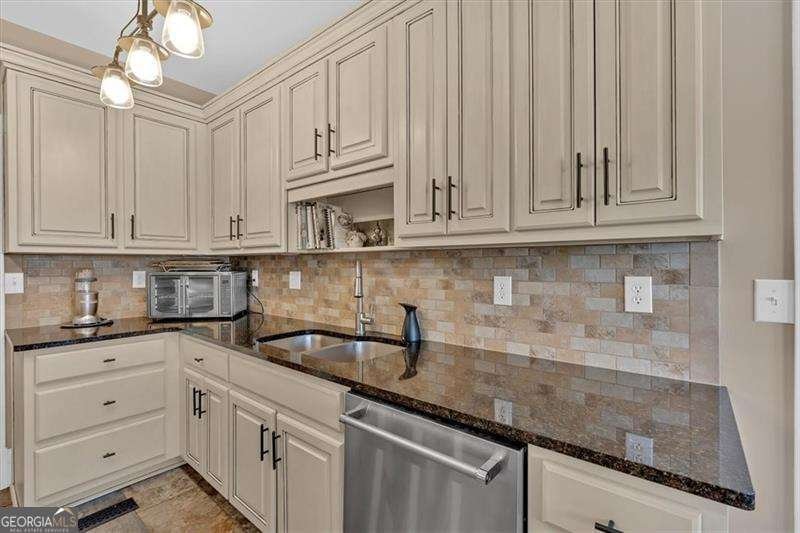 28 Golden Eagle Drive Adairsville - 17
