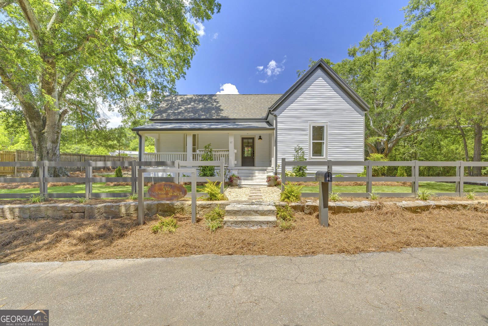87 North Street Carlton - 48