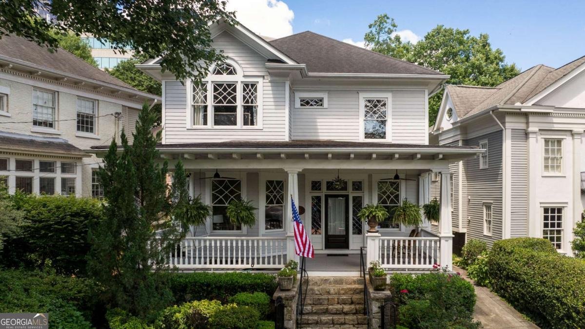 34 PEACHTREE Circle Atlanta - 42