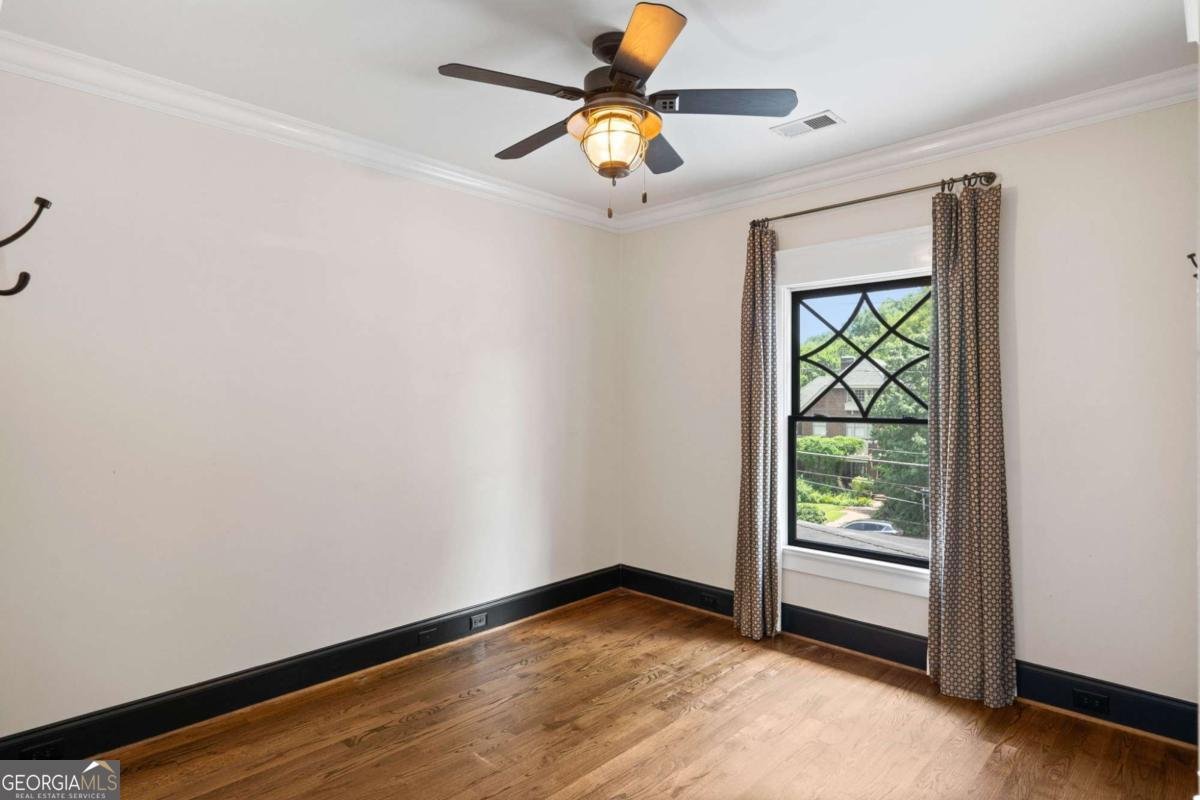34 PEACHTREE Circle Atlanta - 5