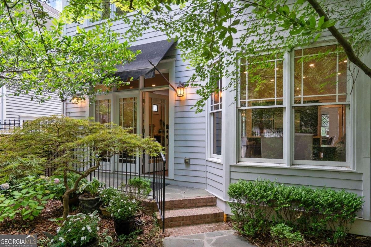 34 PEACHTREE Circle Atlanta - 51