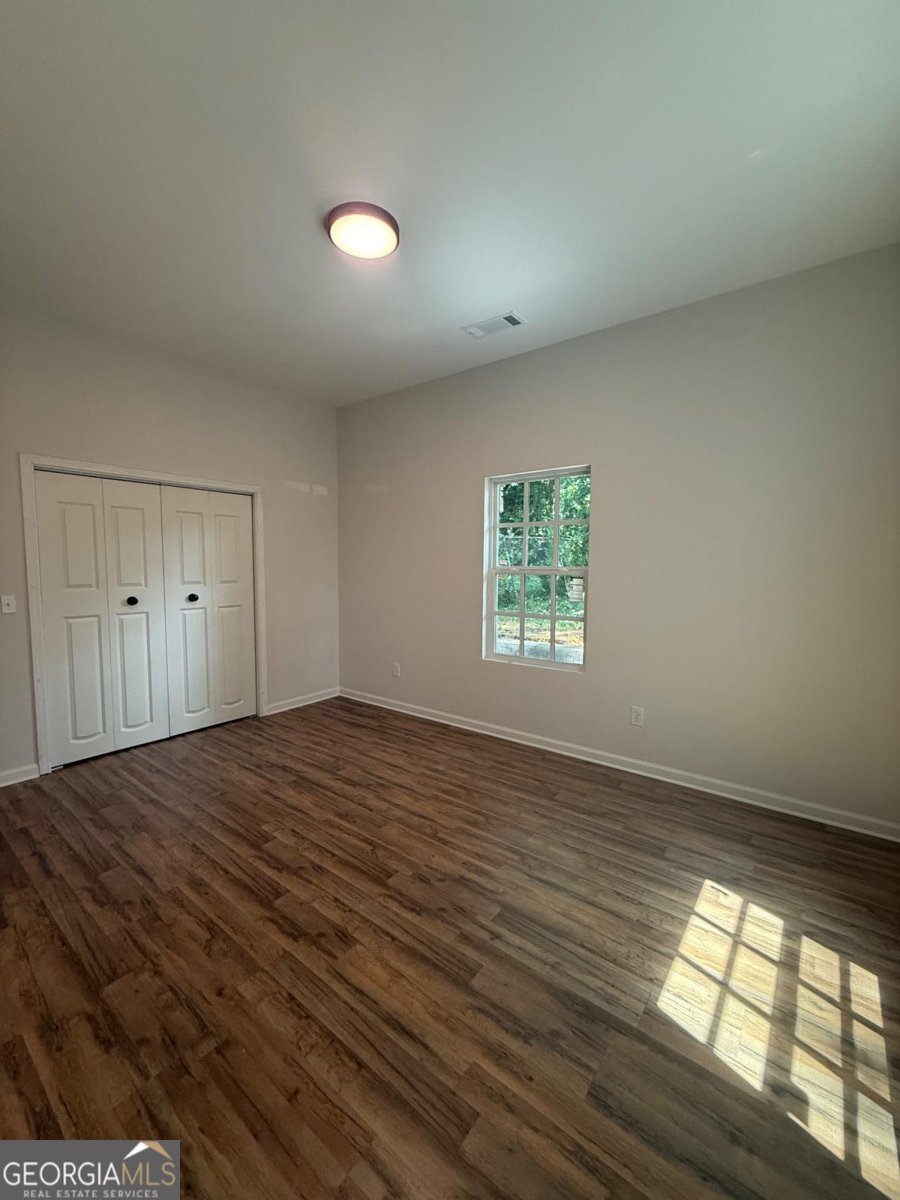 633 Langston Drive Atlanta - 23