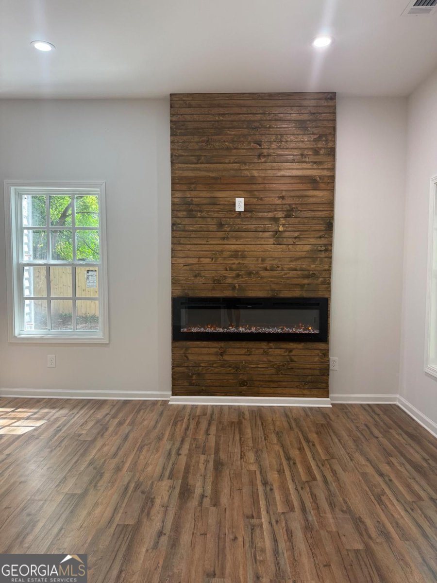 633 Langston Drive Atlanta - 4