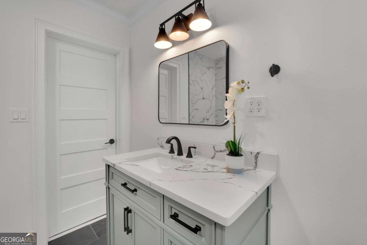 2858 Mornington Drive Atlanta - 3