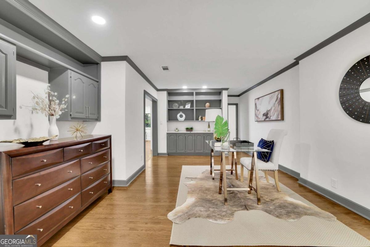 2858 Mornington Drive Atlanta - 43