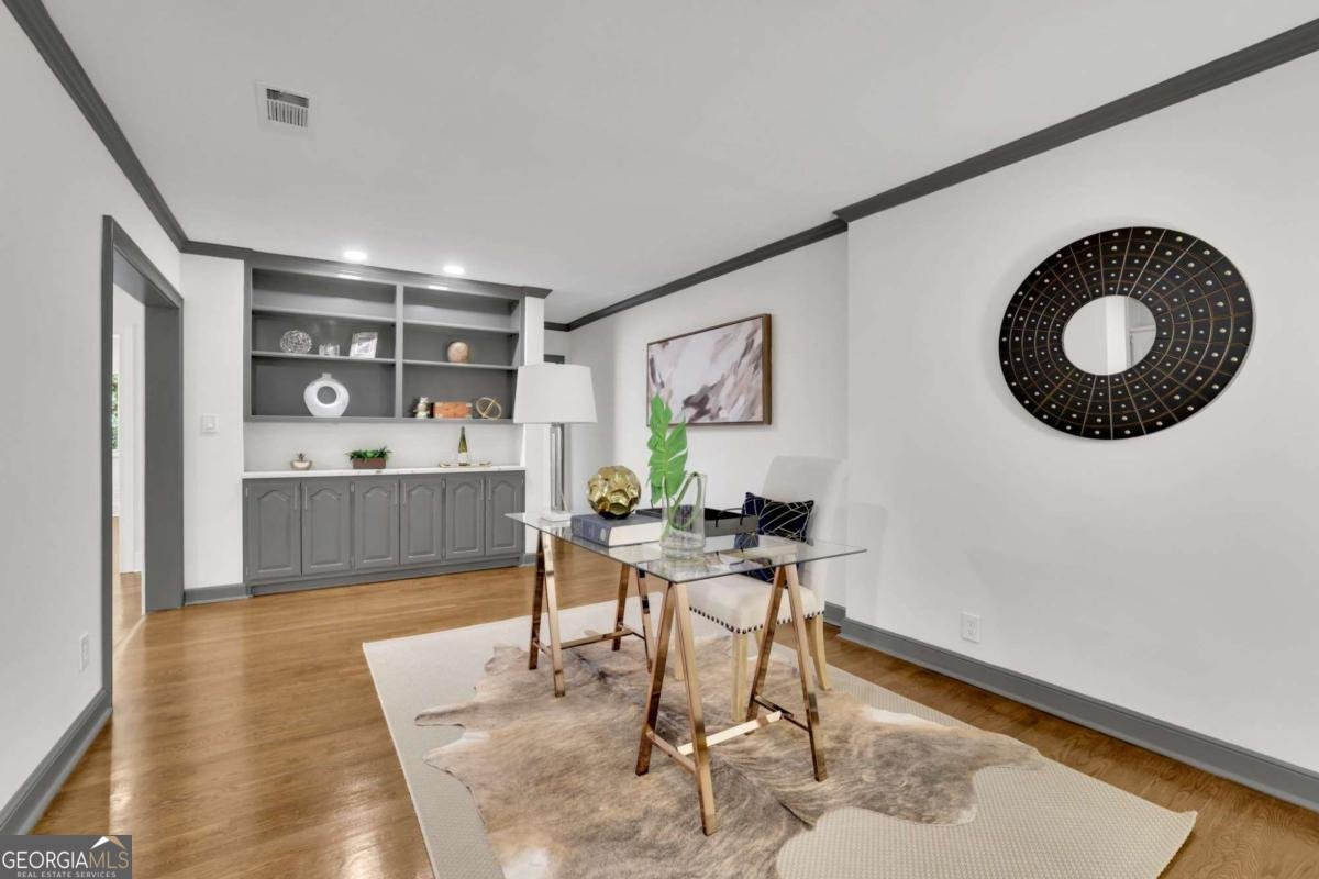 2858 Mornington Drive Atlanta - 44