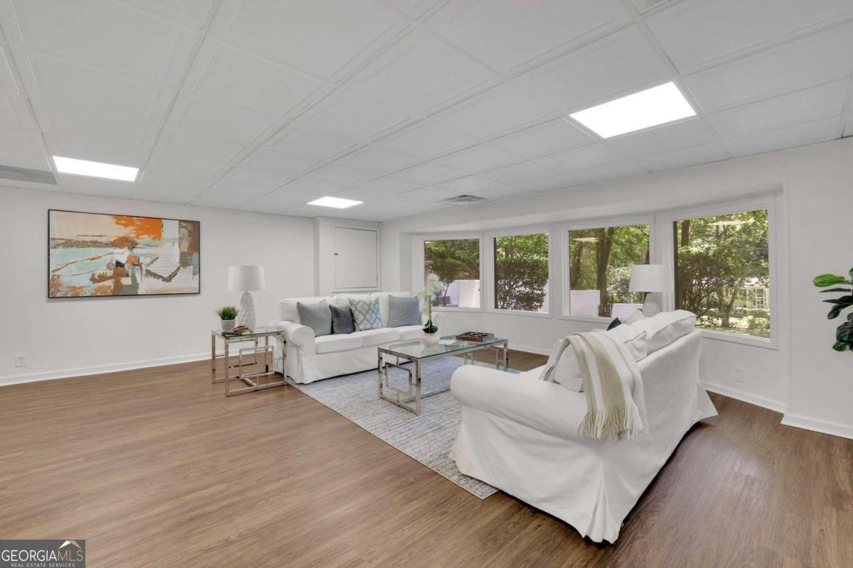 2858 Mornington Drive Atlanta - 66